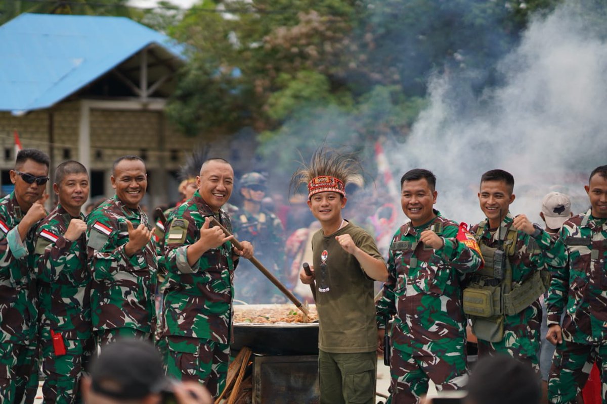 Yuk Intip, Pasukan Yudha Sakti Sukses Kawal Misi 'Kuali Merah Putih' Bobon Santoso Di Wilayah Red Zone.

Selengkapnya di 👉 tni.mil.id/view-239692-yu…

#tniprima
#profesional
#responsif
#integratif
#modern
#adaptif