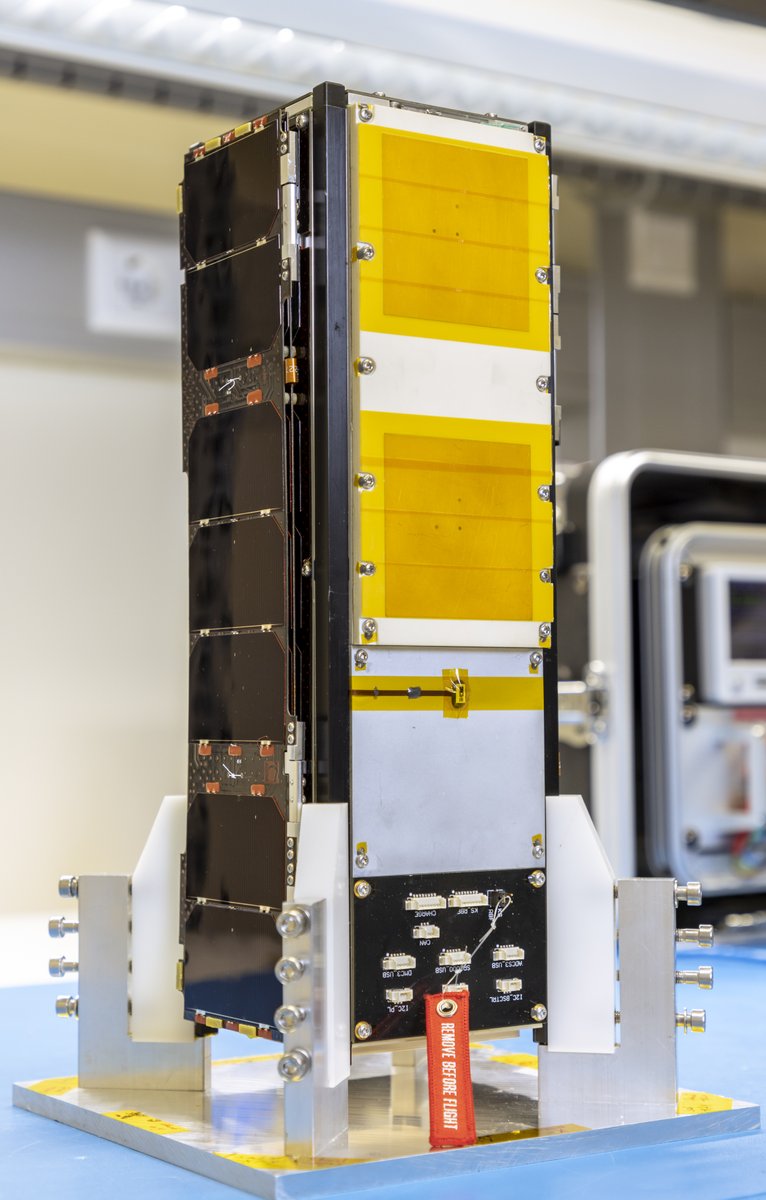 Good news from our climate @ESA cubesat PRETTY🛰️, 560 km above us. The in-orbit commissioning phase has been successfully completed✅Both instruments (GNSS reflectometer built by us & dosimeter from Seibersdorf Labs) are working fine. 📸@tugraz, Lunghammer