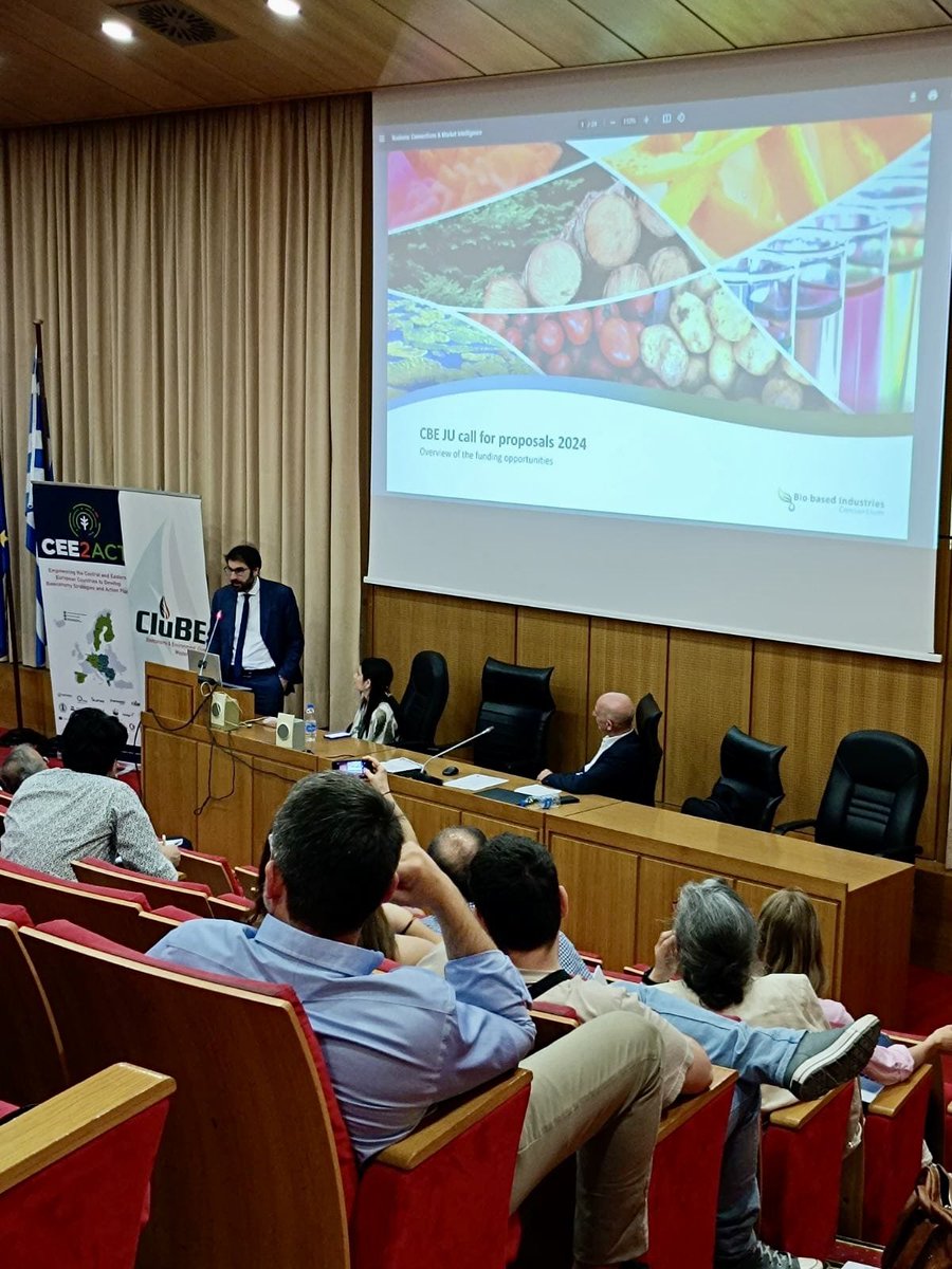 BIC’s Samuele Ambrosetti is at the kickoff event for the Greek Bioeconomy Council🇬🇷 at the National and Kapodistrian University of Athens. He’s in 🇬🇷 for the @CBE_JU Info Day #biobased #bioeconomy @uoaofficial