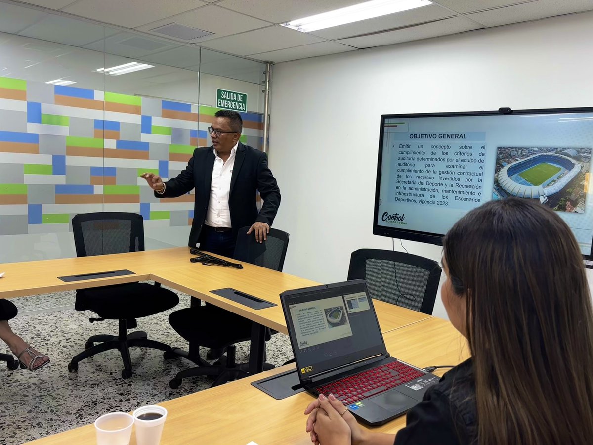 Contraloría General de Santiago de Cali tweet media