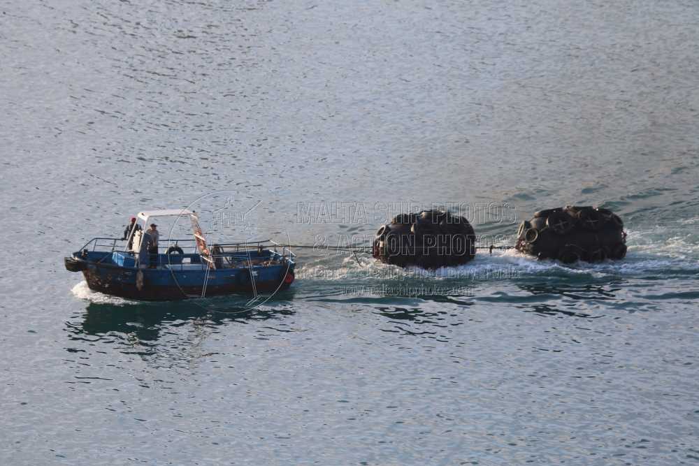 #CassarShipRepairYard #workboat  #GEORG  #towing #yokohamafenders at #grandharbourmalta - 15.04.2023  - maltashipphotos.com - NO PHOTOS can be used or manipulated without our permission