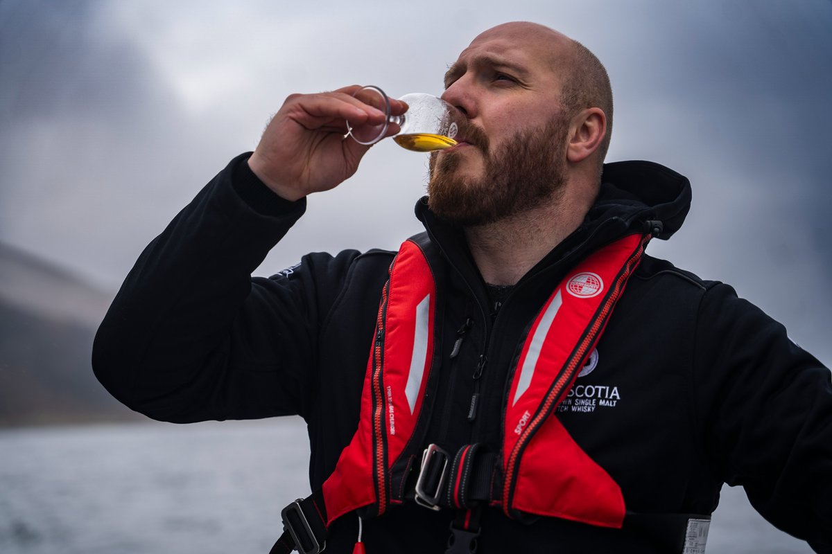Graeme Johncock discovers the crucial role the sea has played in Glen Scotia’s history, as he arrives in Campbeltown Harbour by boat. Throughout history, this route connected Campbeltown to Glasgow, London, the Americas and beyond. ⛴️ 

EXPLORE MORE: glenscotia.com/pages/journey-…
