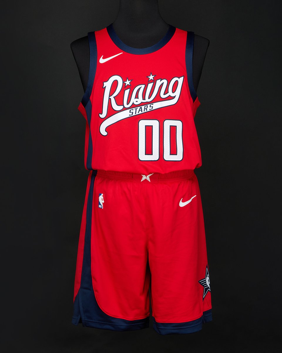 🚨🚨This ‘Rising Stars Edition’ complete uniform was worn by Scoot Henderson on February 16, 2024, during the Panini Rising Stars game. Henderson played for Team Tamika, finishing with 10 points and 1 steal. Register to bid here: sothebys.com/en/buy/auction…