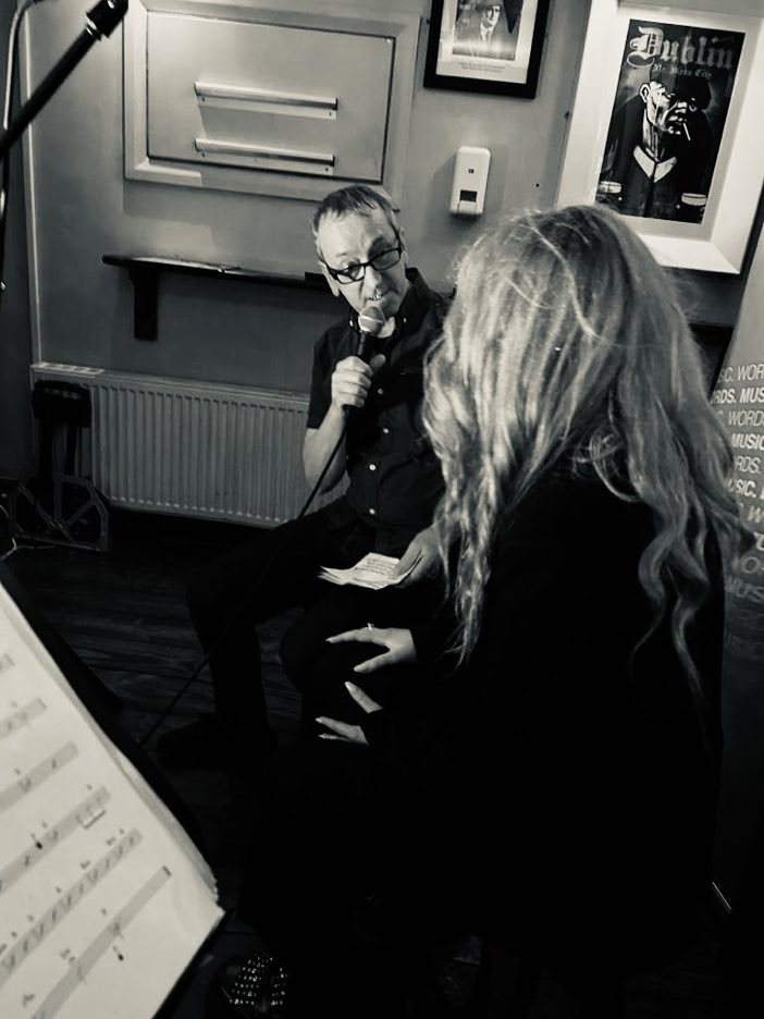 Third year in a row for my music + conversation event, Culture Vultures, @FolkFestGalway - it’s a big woo-hoo to the nth degree! Looking forward to chatting with musicians/songwriters across the weekend of June 8/9… (Pictured from last year is @LambeLisa’s very long hair.)