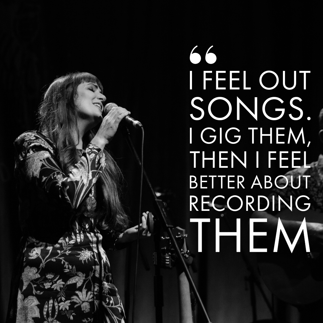 🎶 We spoke with Irish Gaeilgeoir singer-songwriter Aoife Scott to find out how touring ties into her creative process. 📖 Read the full interview in our April issue ➡️ issuu.com/thelistltd/doc…