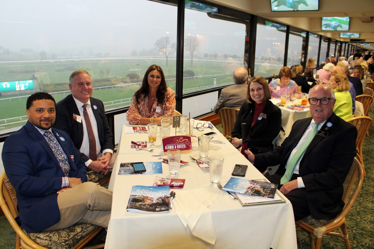Racing season is finally back in Kentucky! 🐎 I look forward to this event all year. You couldn’t find a more exciting place to visit with our #EKU Alumni and friends. As always, a huge thanks to @EKUalums for their hard work in organizing this event!