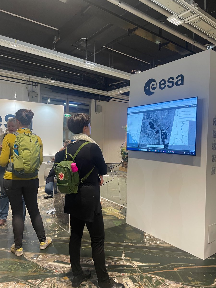 ancapopescu7's tweet image. 👉The @NASAEarth  @ESA_EO @JAXA_en EO DASHBOARD 🌎#eodash takes stage at #EGU24! 
Visit us at the booth #ESAatEGU 
#openscience #opendata #opensource