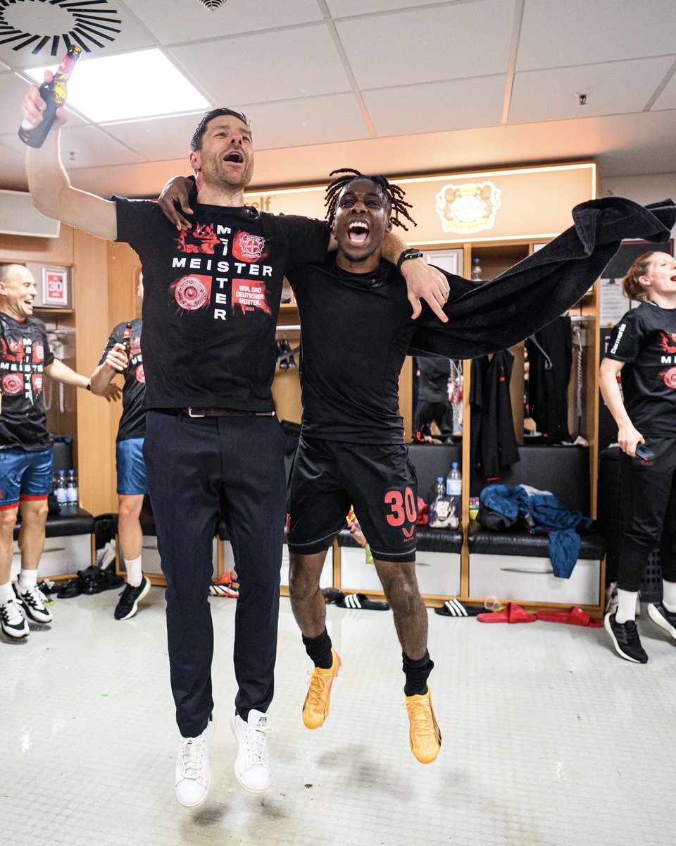 JeremieFrimpong's tweet photo. About yesterday… Yeah, it was real 🖤❤️ https://t.co/vGQpjJ11Yv