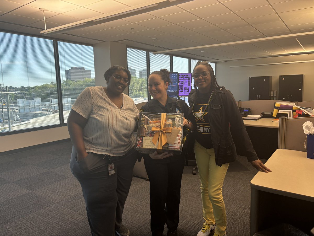 Happy National Public Safety Telecommunications Week to our lifeline at ChatComm! Thank you so much for all you do for us! We thanked them by providing them with some treats to snack on for the week. #nationalpublicsafetytelecommunicatorsweek #2024 #dunwoodypolice #DPD #thankful