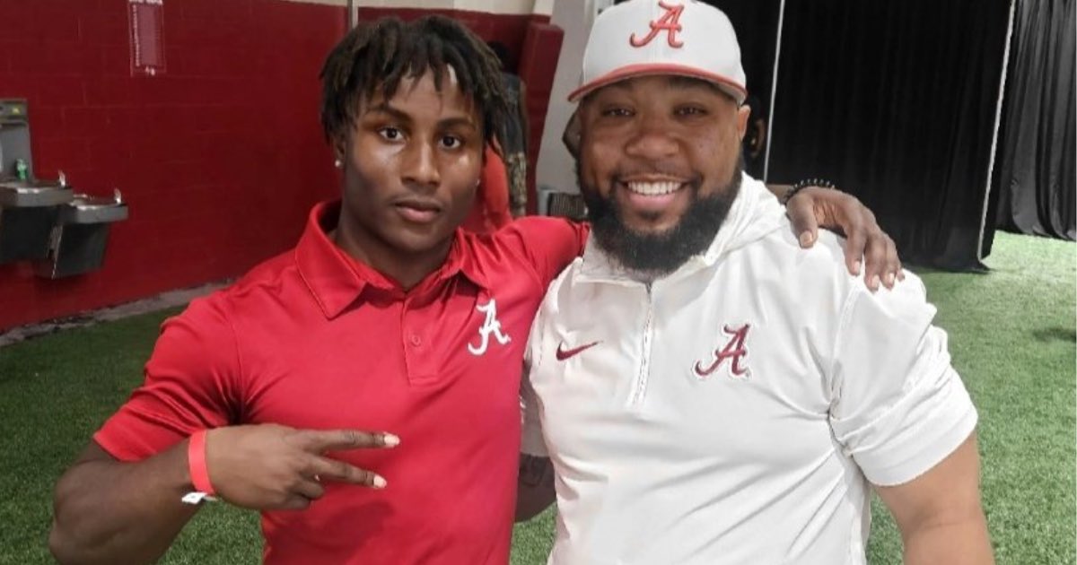 2025 RB commit talks A-Day visit, time with @BAMACoachG and some players, and his recruitment. “It was great energy.” 🗞: on3.com/teams/alabama-… (On3+) #RollTide