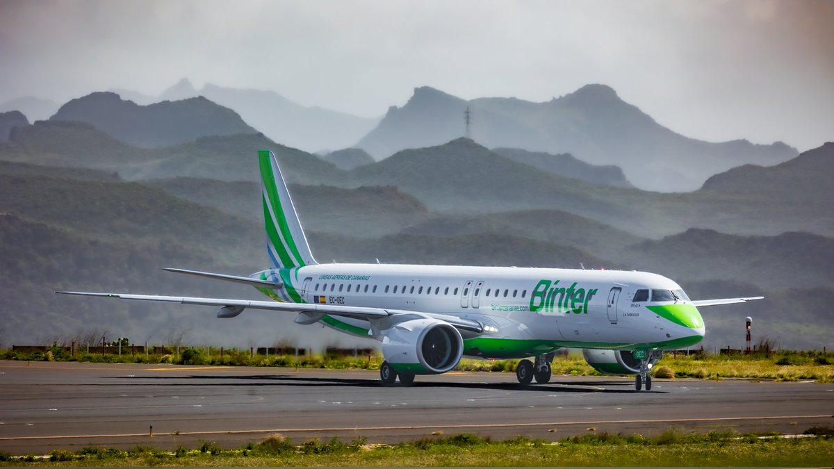 La calima, Tenerife Norte y el @embraer de @BinterCanarias