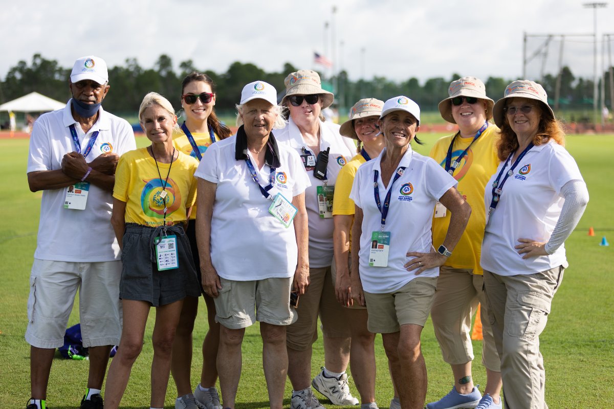 It's National Volunteer Month and we 💖 our volunteers!! Championing inclusion with us by volunteering during the @2026USAGames! Sign the volunteer interest form to get on the list ➡️ bit.ly/3YKCaeB #2026USAGames #CallingAllChampions #InclusionRevolution