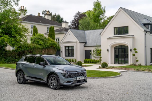 HummingBirdPlc's tweet image. Rent a car with Humming Bird Motors and plan your holidays in the UK. Whether you crave a long holiday weekend or love exploring the city while on a business trip, we are here to get you on the road.

#roadtrip #kia #staycationuk