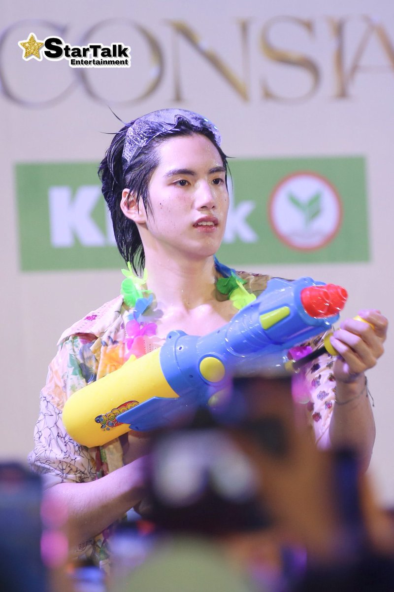 Jia 🎧 tweet media