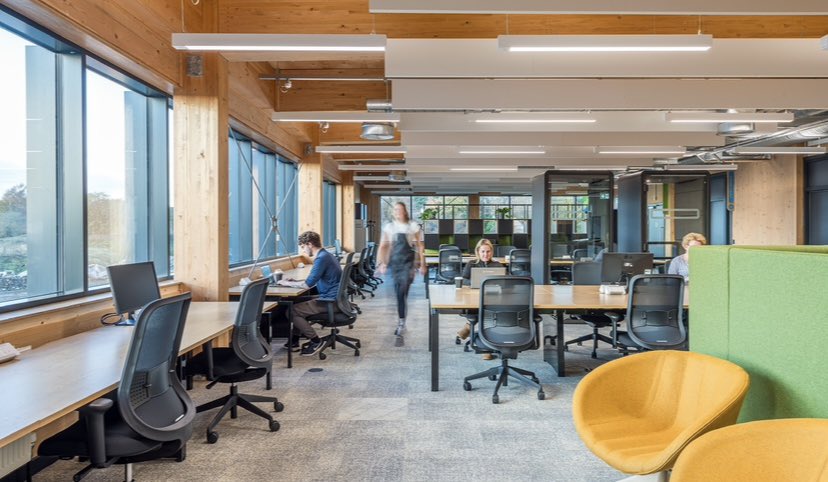 Situated within the upstairs of our Innovation Hub, the co-working space has been designed to be an inviting working environment which brings people from all sectors together! For more info/to book: msipdundee.com/our-parcs/msip… #msipdundee #MSIPInnovationHub #sustainableinnovation