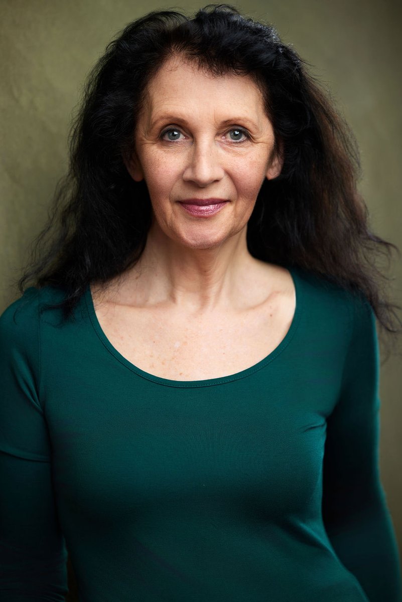 debsleightaylor's tweet photo. Did my first tape for Jo Southwell at Aston Management over the weekend! 🧡.
I must admit I felt a bit nervous….
#actor #tv #film #casting #castingdirector #castingassistant #castingassociate #grateful #actress @Aston_Mgt
.
.
New headshot by @WeAreLumosia https://t.co/EHAGX6OSVy