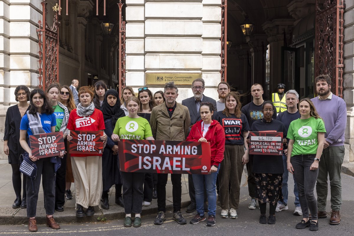 Last week we joined with other orgs + 44,330 members of the public to call on the UK to suspend arms sales to Israel. The UK Govt, inc. @KemiBadenoch + @DavidCameron, must act now to save lives and #StopArmingIsrael.