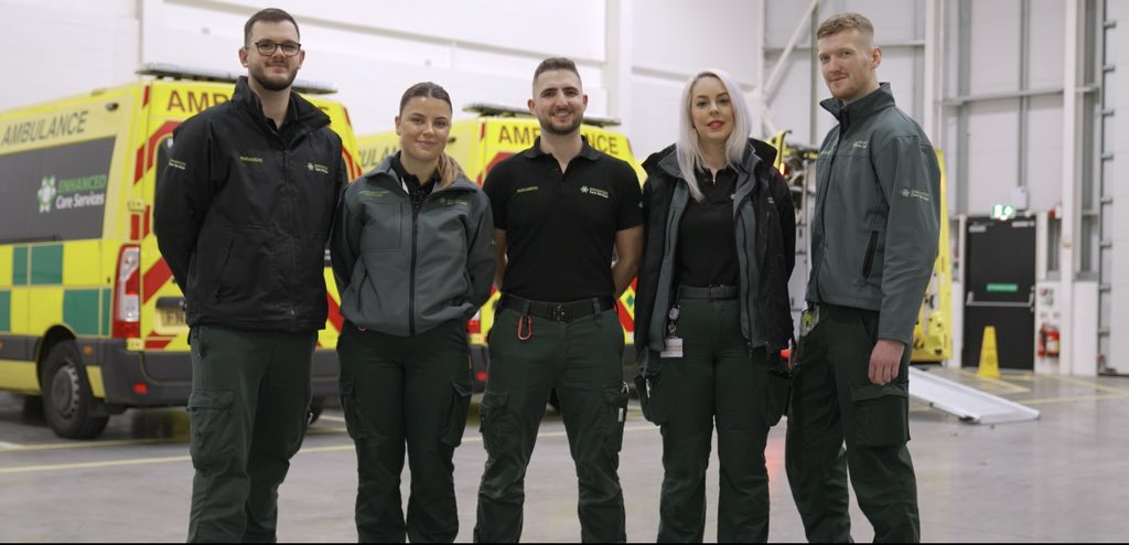 We are recruiting full time, part time and subcontractor Paramedics, NQPs & ECAs for our 5 year regional contract in Hampshire. ✅ Improved rates of pay ✅ A focus on development ✅ Great vehicles and equipment ✅ Southampton (& soon to be Portsmouth) bases Join #TeamECS!