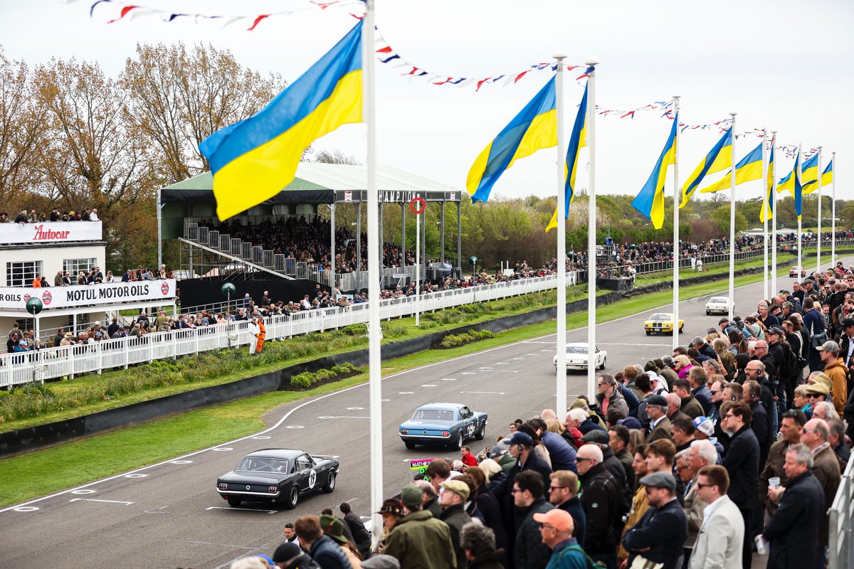 Fantastic views from the Goodwood Members' Meeting at the weekend. Congratulations to @ASuttonRacing, Michael O'Brien, and @AndrewJordan77 for their victories, and to @gordonshedden, @AlexBrundle, @brabsracer, @JakeHillDriver, and @al_buncombe who scored podium finishes!