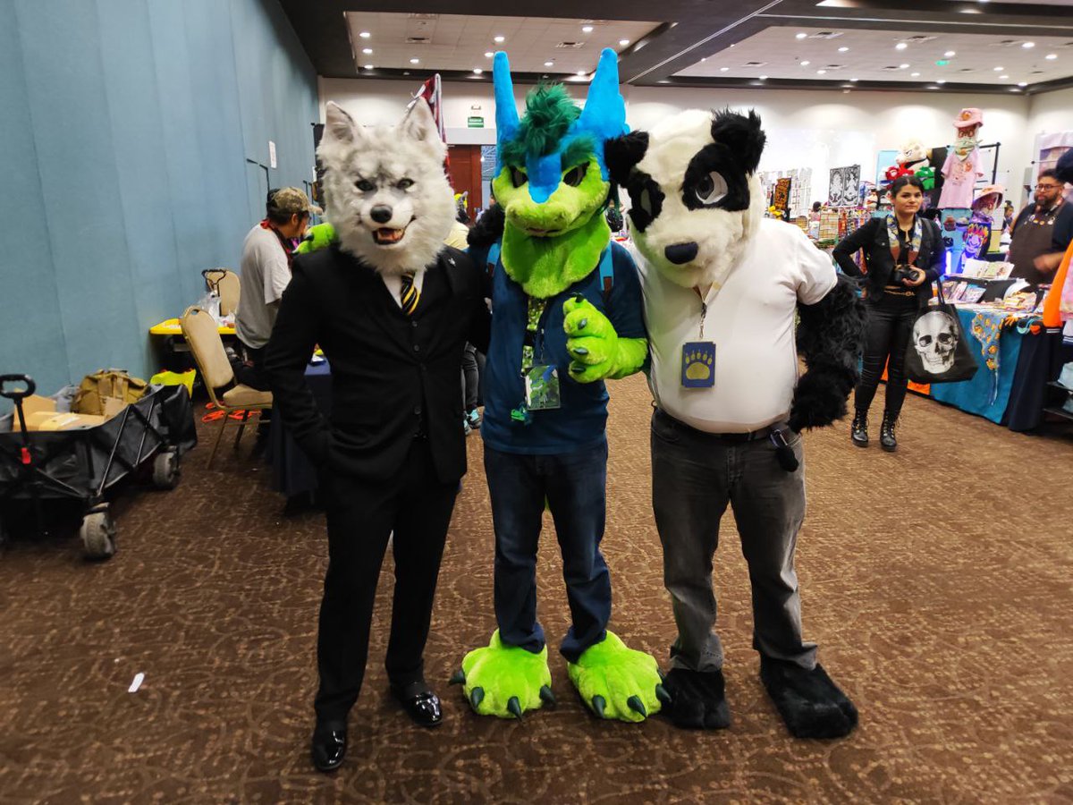 koori_panda's tweet image. Some pics on MercadOwO Vol 3
Featuring the amazing @Yoshpper  :3