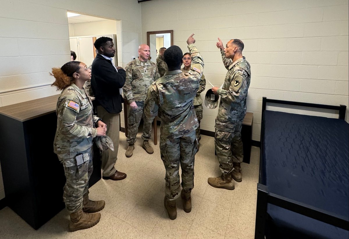 #ICYMI Dozens of Aberdeen Proving Ground Soldiers and civilians celebrated the completion of a 14-month renovation project to improve unaccompanied housing for single Soldiers during a ribbon-cutting ceremony March 22. Read more spr.ly/6012w41lO #ArmysHome #PeopleFirst