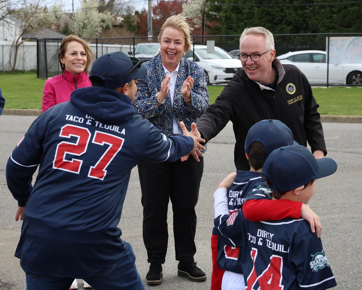 Continued my tour of #LittleLeague Opening Day in America’s largest township by stopping by Seaford! The energy and enthusiasm from these future pros and supportive community truly make these events unforgettable. Good luck this season! ⚾️