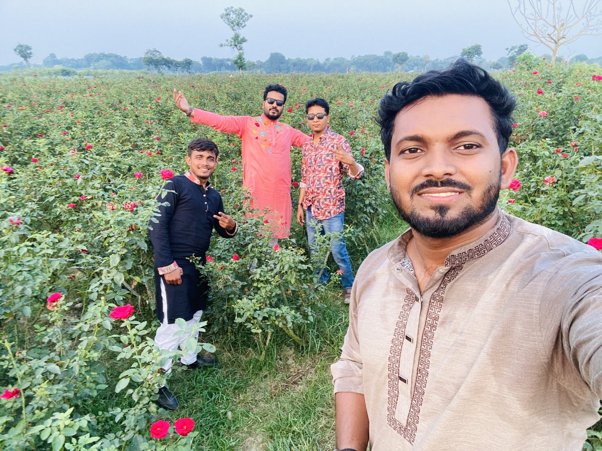 HabibxBD's tweet photo. Rose kind of day🥀🌱

#EidAlFitr2024 Part-03. https://t.co/vC7vsr3s8W
