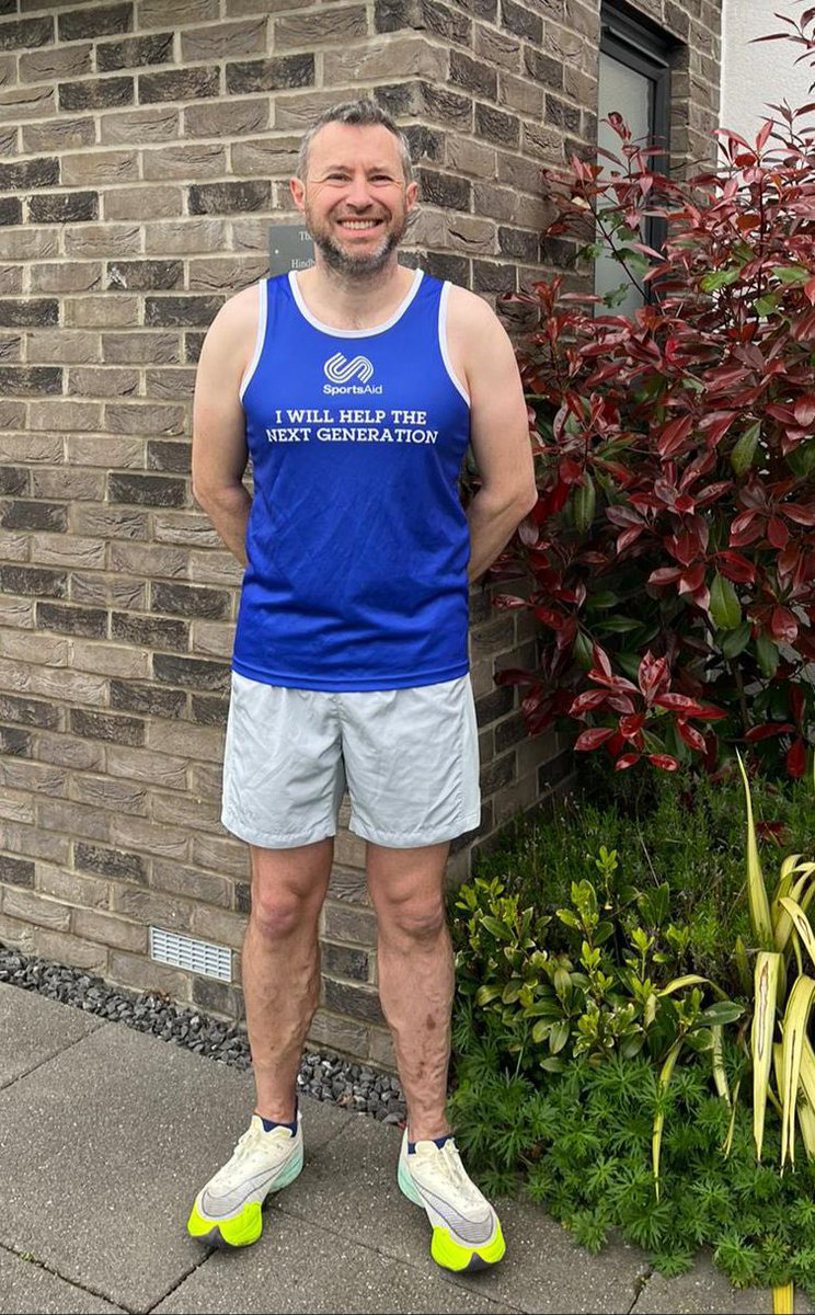 Let’s all get behind this Kingfisher legend….tutor Mr Davey who takes on @LondonMarathon this weekend in support of @TeamSportsAid . 2024tcslondonmarathon.enthuse.com/pf/nick-davey. Best of luck sir. @SchoolHouse_Sed