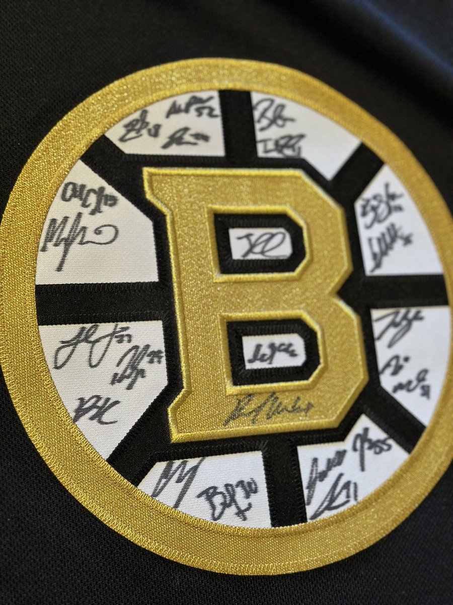 This bad boy is getting framed. Who wants to play guess the signatures? Thanks again, @NHLBruins and @TDBank_US! #TDFansgiving  #nhlbruins