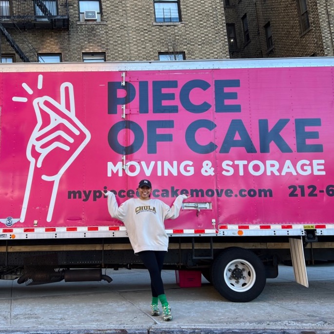 Big house move? We got you! 💕🫰Don't lift a finger with our full packing service.

#customerreview #customertestimonial #moving #movingtips #movingnyc #nycmovers #mypieceofcakemove #whitegloveservice #localmovers #nyc #pieceofcakemoving #storagenyc #nycmovingcompany