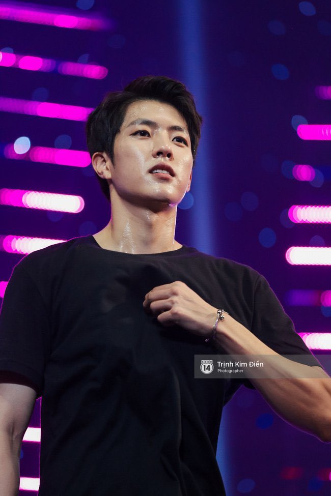 🍒🦌 tweet media