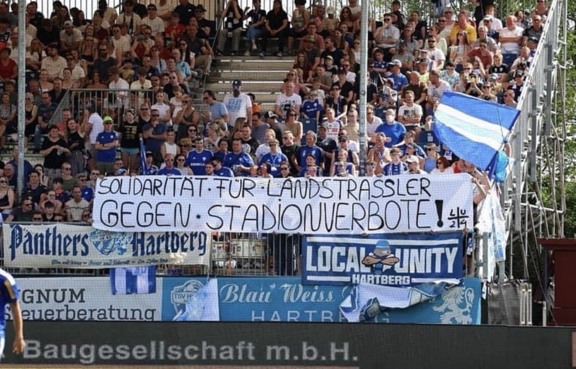 Auch in Hartberg äußerten sich Fans zur aktuellen Lage. Danke!  ⚫️⚪️⚫️