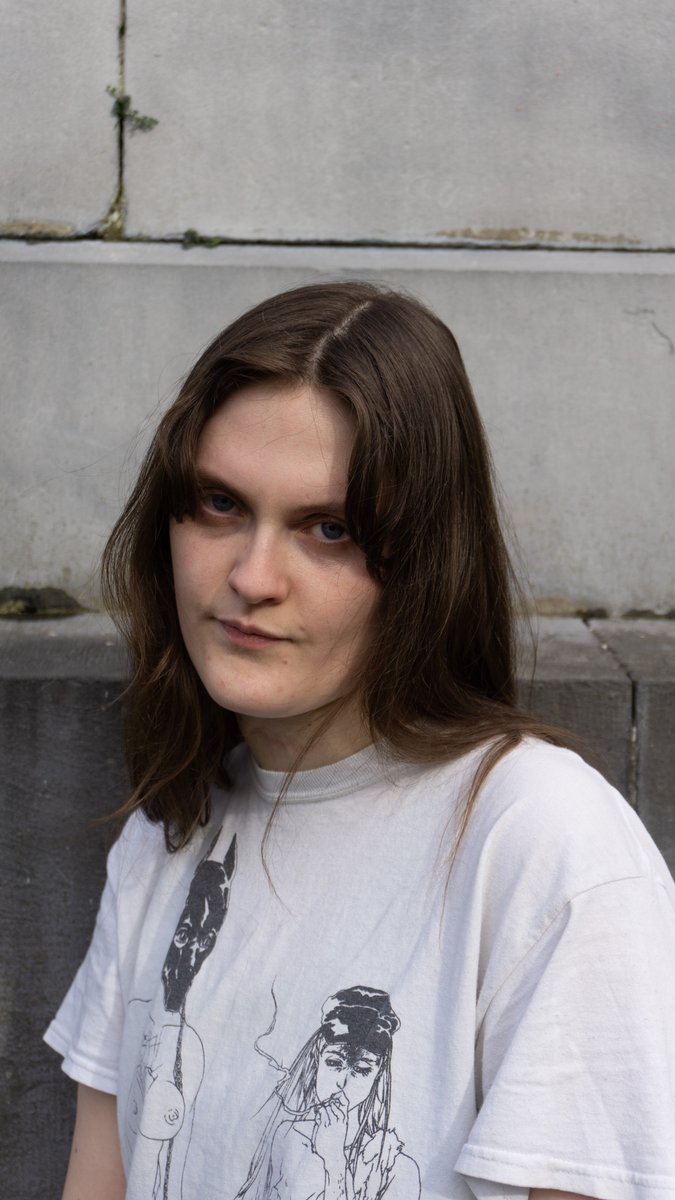 Joining ROMANTIC IRELAND’s journey is the talented Aibhe w. Drohan. A versatile artist from Dublin, now shining in Limerick City. Learn more about Aibhe here: bit.ly/3VYR1Tx #BiennaleArte2024 #StranieriOvunque #ForeignersEverywhere