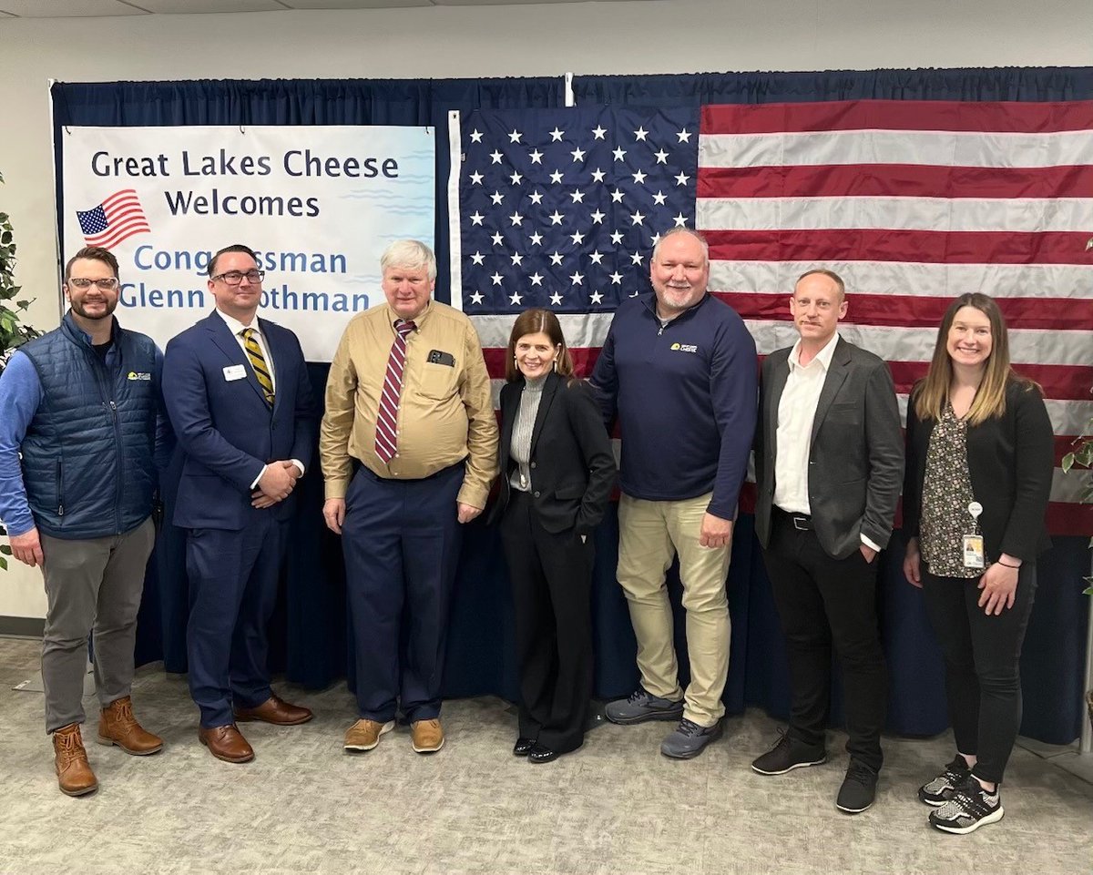 I had a fantastic visit on April 4th, exploring the Great Lakes Cheese facility in Plymouth, WI. It was a pleasure meeting the staff and getting a firsthand look at the production area!