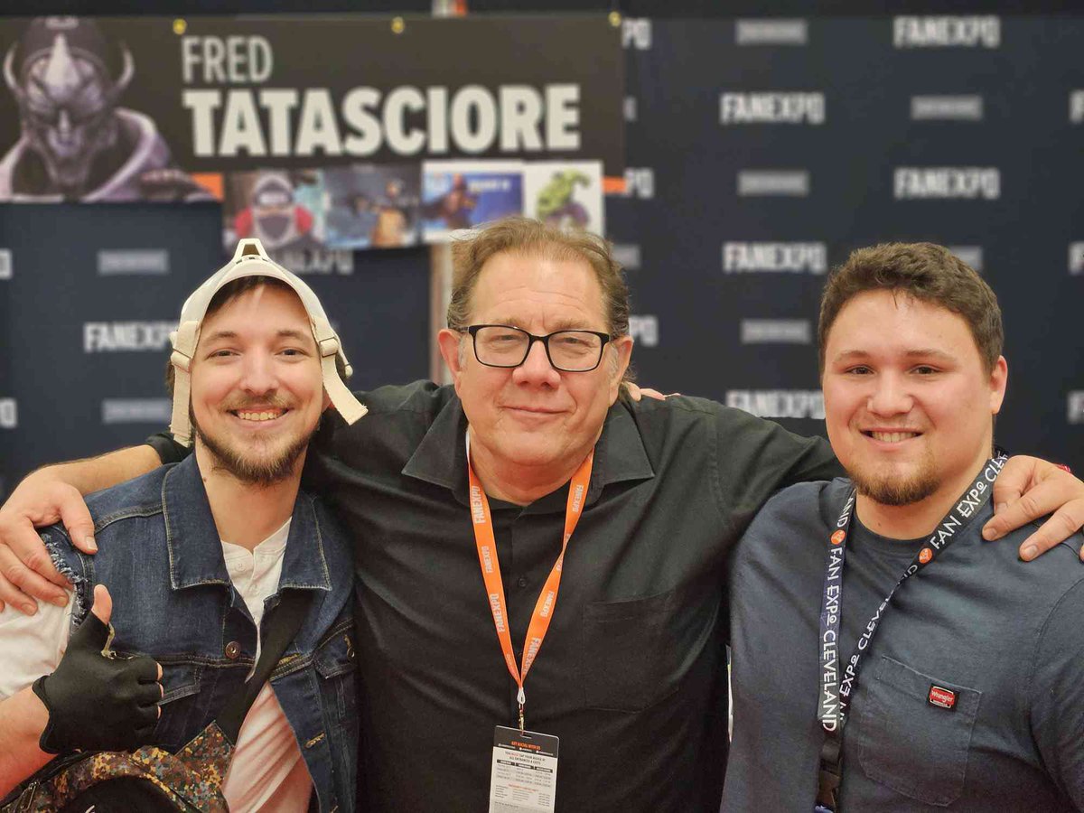 themarshman43's tweet photo. Fan Expo Cleveland, my first ever convention, was an amazing time! https://t.co/Lehjs2fLpZ