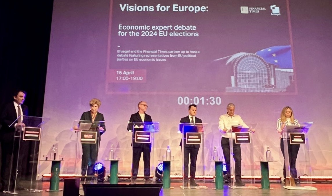 What’s the liberal vision for a sustainable, competitive European economy? Watch the #Vision4EU debate with @EurLiberalForum Executive Director @alvfinn 🇪🇺

Stream LIVE 🔴 bit.ly/3xygTLQ

@Bruegel_org @ftbrussels