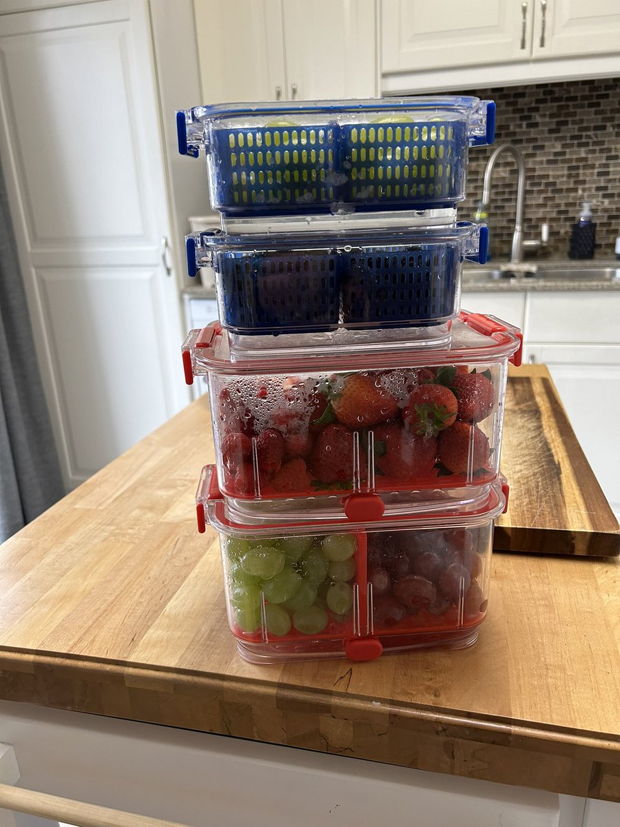 I love, love, love my fruit and vegetable storage containers. They have saved our family so much in food waste since switching to them. #FoodWaste #FoodStorage #FruitsAndVegetables #WasteLess