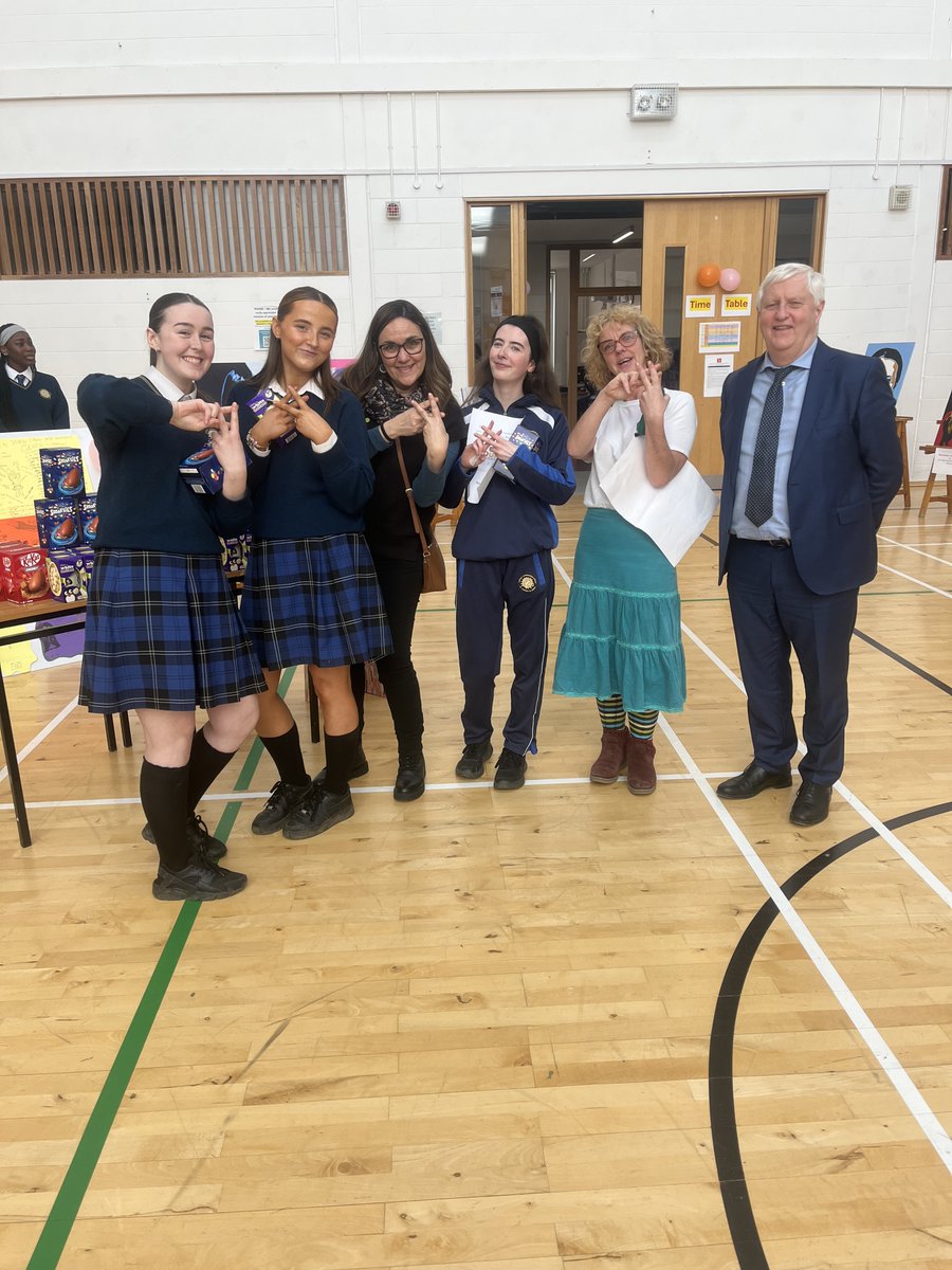 The winners of 5th & 6th year projects collecting their prizes from our judges Susana Nunez, Lizzy Noone & Principal Niall Hare. Our judges were blown away with the level of insight & knowledge into Gender Equality worldwide presented by these students. Well done everyone!