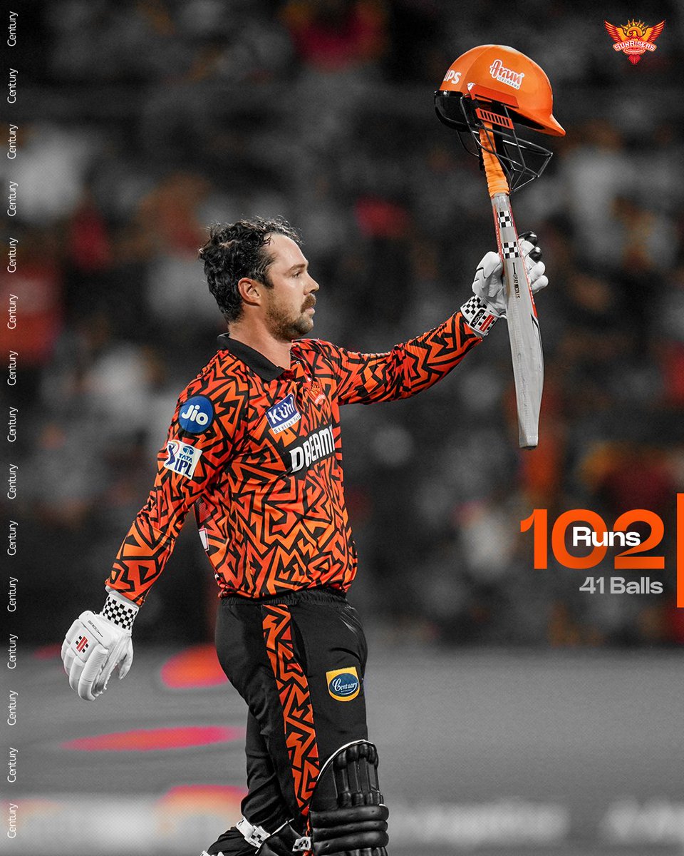 The knock. The celebration. The man 🧡🔥

#PlayWithFire #RCBvSRH