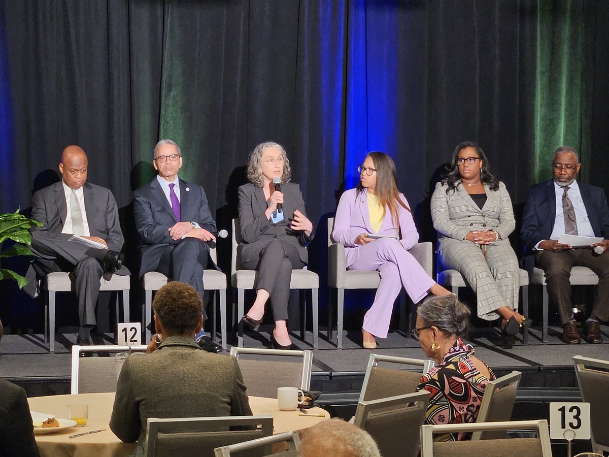 Last week our President and CEO @MaureenTestoni was among the advocates discussing #340B at the @NationalMedAssn National Colloquium on African American Health. She emphasized how greater health access and equity are possible #Becauseof340B and its focus on patient care.