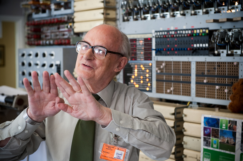 We're honored to announce that the CCS Tony Sale Awards will be held at #TNMOC on May 22nd! Join us as we celebrate Tony's legacy by honoring remarkable achievements in computer conservation. 🎟️ ow.ly/q77L50Rg9zo #ComputerConservation #TechHeritage #ComputerHistory
