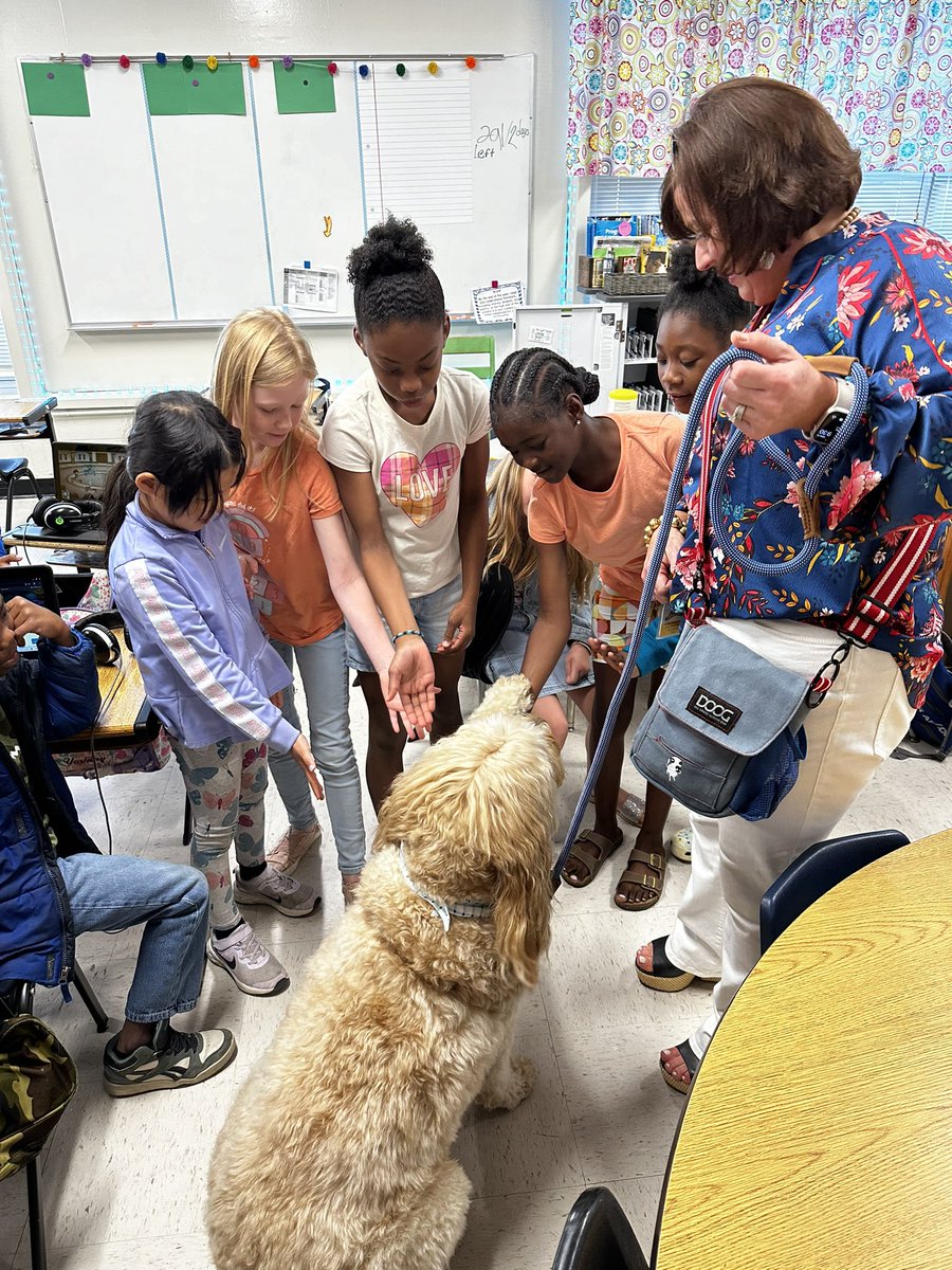 We had a special visitor today! Wavely from @TupeloHigh stopped by to wish all of our 3rd Grade students “good luck” on their MAAP assessments! #TPSD @tupeloschools