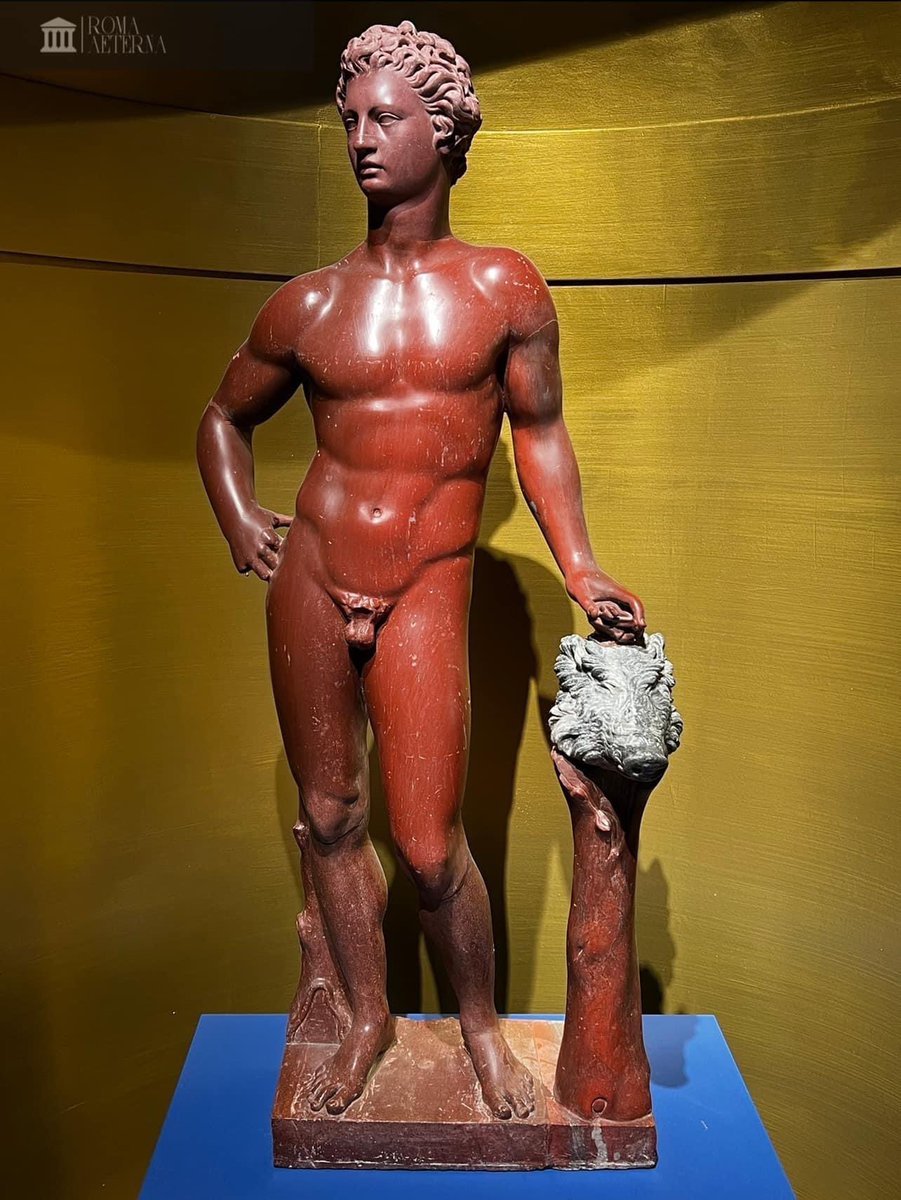 Sculpture de Méléagre retrouvée à Pompéi et fut présentée dans l’exposition « Domiziano Imperatore. Odio e amore » aux musées capitolins (Ier s., calcaire rouge, copie d'un original grec du IVe s. av. J.-C. attribué à Skopas de Paros, collection du musée archéologique de Naples).