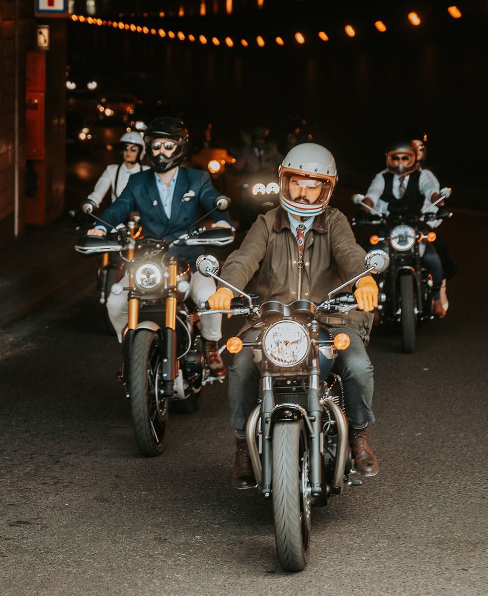 Let's ride together, gentlefolk! ⁣ ⁣ Your support of The Distinguished Gentleman’s Ride helps to power Movember's fight against prostate cancer and mental health across the globe.⁣ ⁣ 📸: Mathieu Diribarne ⁣ #GentlemansRide #DGR2024 #ForTheRide #TriumphMotorcycles