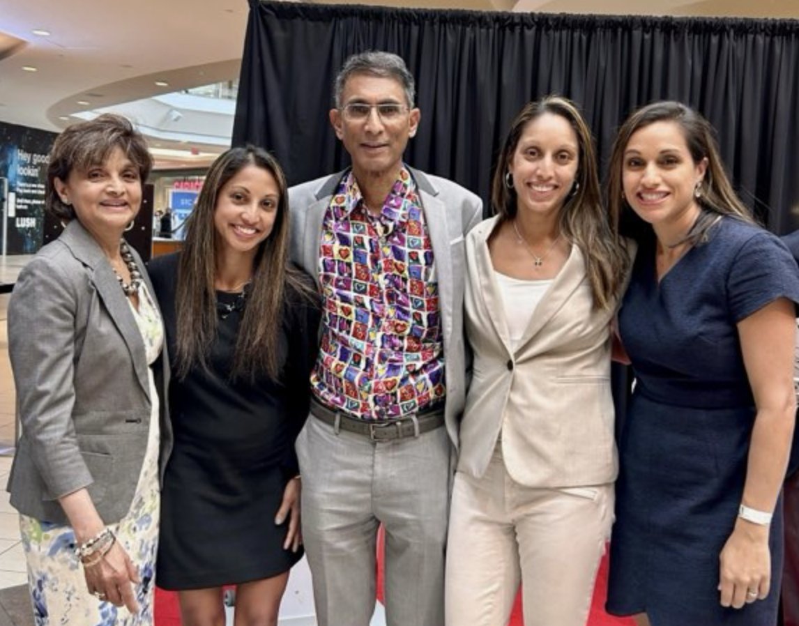 Stars walk among us! ⭐️ #TemertyMed Prof. Vivian Rambihar has recently been inducted into the Scarborough Walk of Fame for his many achievements and commitment to advancing diversity in healthcare. Read more about his work: bit.ly/43Zy2Ki