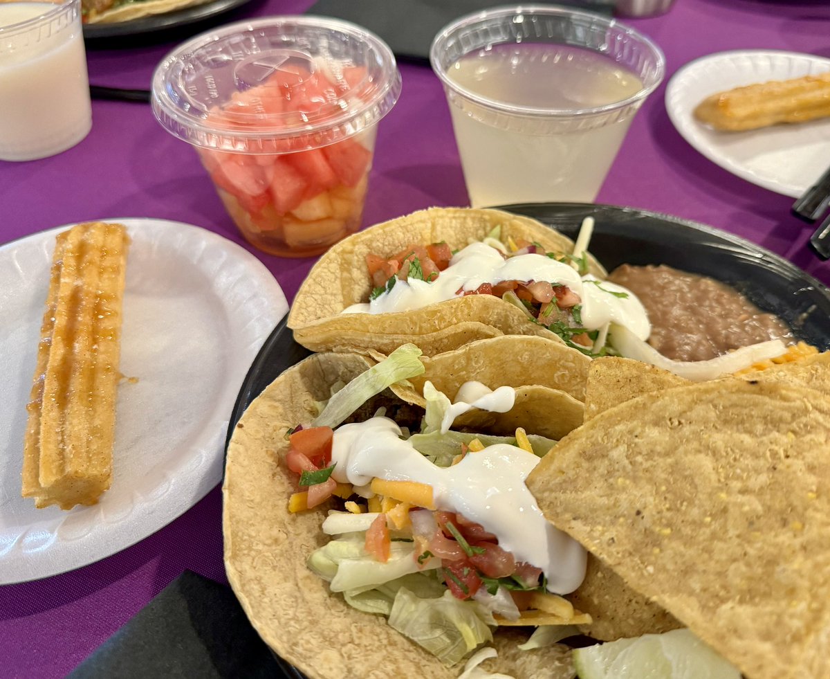 LuisBlancoJrMD's tweet image. Happy #MedicalLabWeek to all #MedicalLaboratoryProfessionals! Started the celebrations @NU_Pathology with a fun Photo Booth &amp;amp; taco bar for lunch! #PurplePath @TaylorBronsonMD @JessNguyenMD @DanielJBrat @NayarRitu @bonnie_choy @NorthwesternMed @ASCP_Chicago