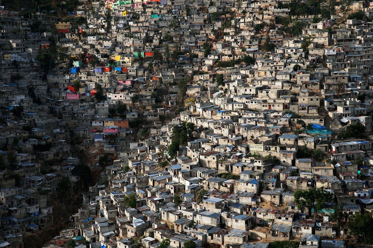 Killick Stenio Vincent, Port-au-Prince, Haiti #urban #city #photography #haiti