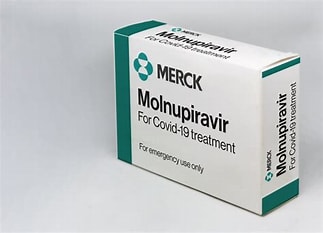 To all the pro-vaxxers, the global medico-scientific brethren and regulatories authorities, eg. @US_FDA @MHRAgovuk @EMA_News @Aifa_ufficiale ... : At what stage of COVID-19 are Pfizer's Paxlovid and Merck's Molnupiravir licensed for? @CartlandDavid