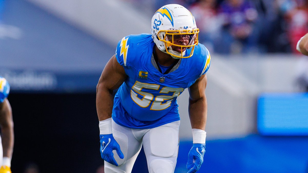 Fun notes about #Chargers having the 5th overall pick. Bolts have hit grand slams twice before at that spot with LT and Seau. And of the last 10 players selected at No. 5 overall, eight have made at least one Pro Bowl (including this guy) ⬇️