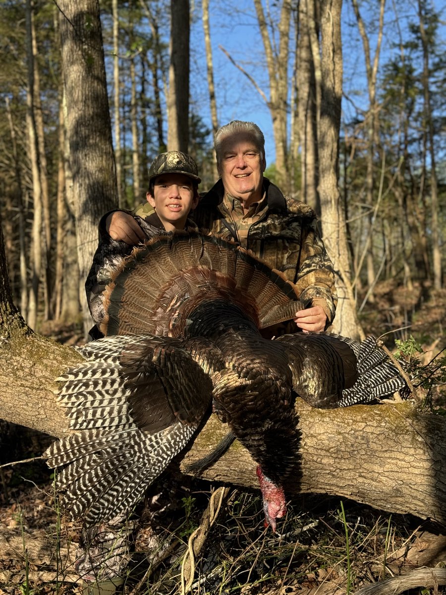 Passing on the love for hunting! USA Director Kevin Grubbs had the honor of guiding Grayson and Chase, grandsons of valued partner Danny Kelly, on their 1st turkey hunt. Proud grandpa moment, right Danny? #TurkeyHunt #FirstHunt #TurkeySeason 🦃